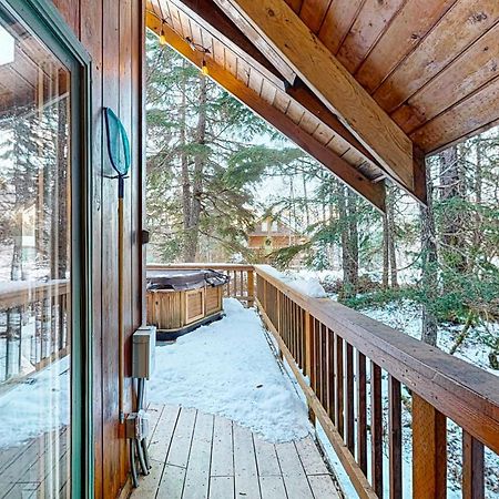 Kelly'S Chalet Girdwood Exterior photo