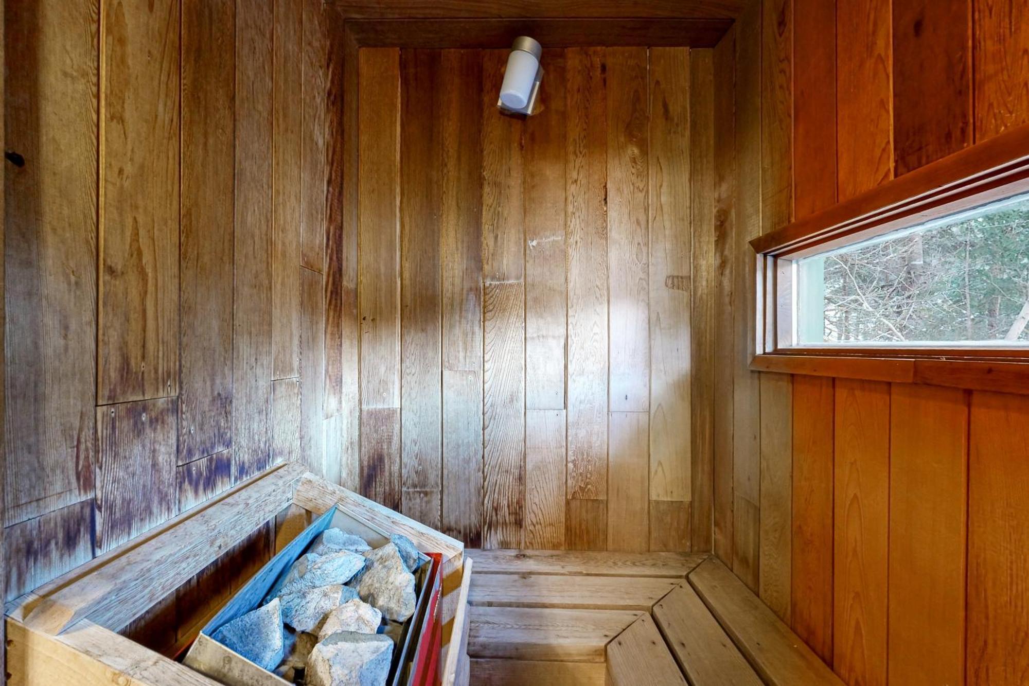 Kelly'S Chalet Girdwood Exterior photo